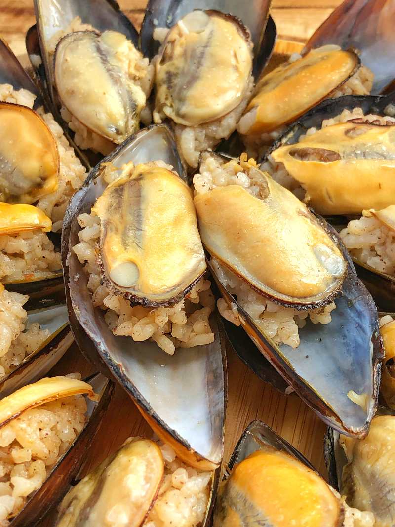Turkish Stuffed Mussels